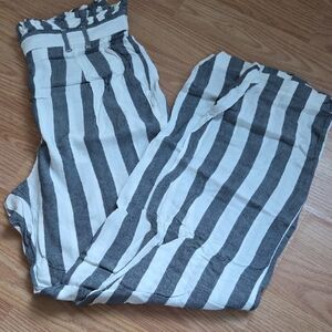American Eagle Outfitters Grey and White Striped Pants